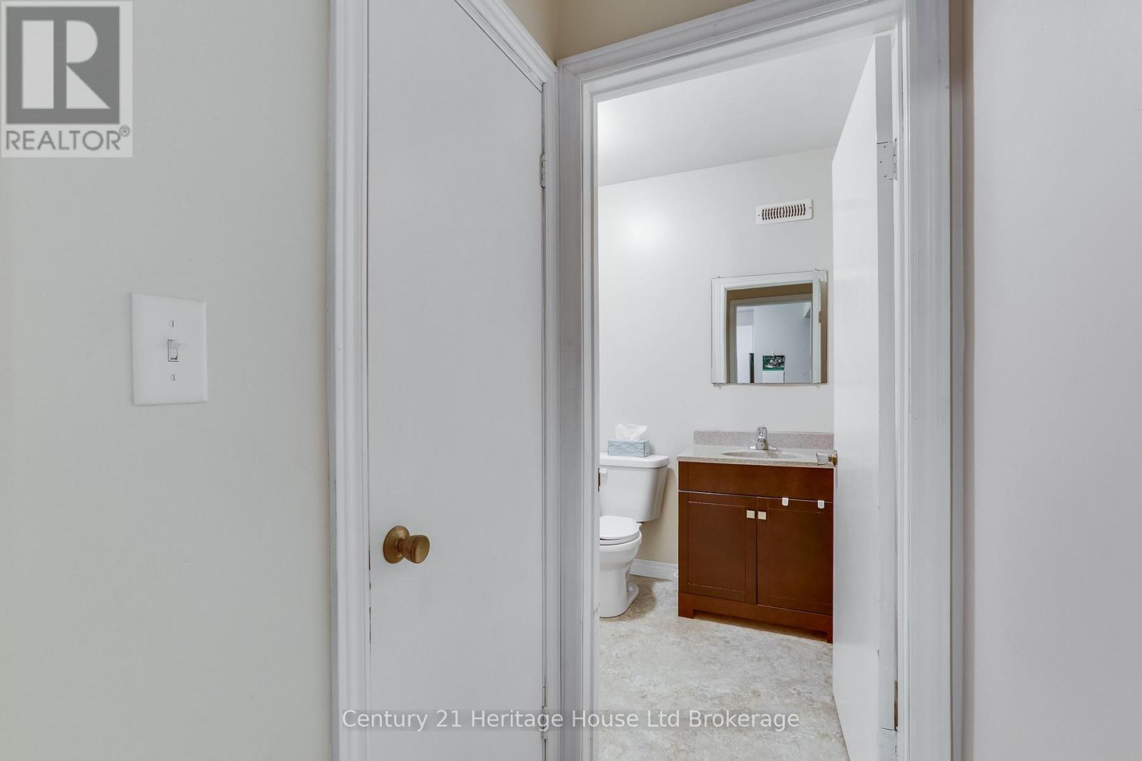 231 Wellington Street N, Woodstock, Ontario N4S 6S1 - Photo 17 - X13742734