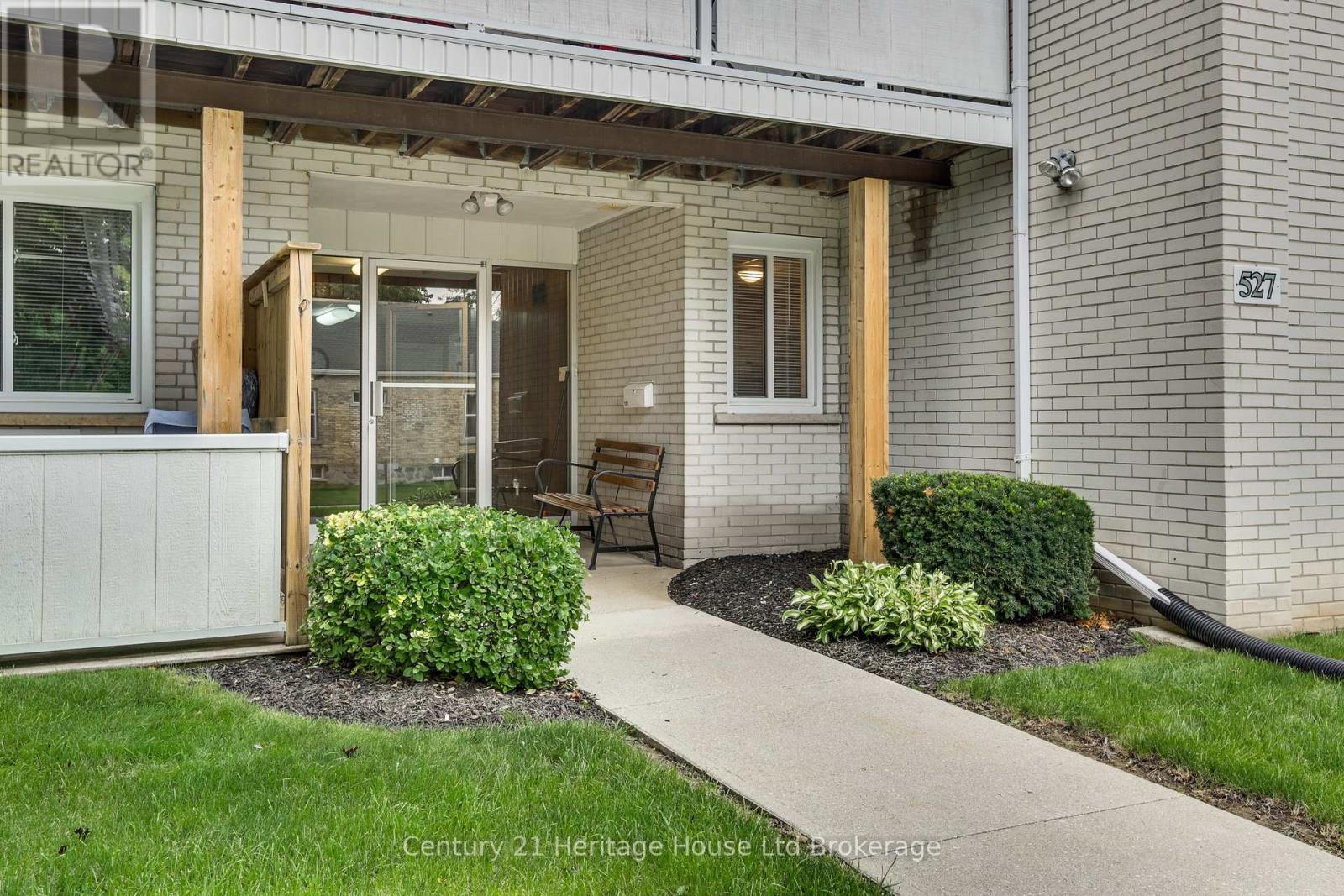 231 Wellington Street N, Woodstock, Ontario N4S 6S1 - Photo 3 - X13742734