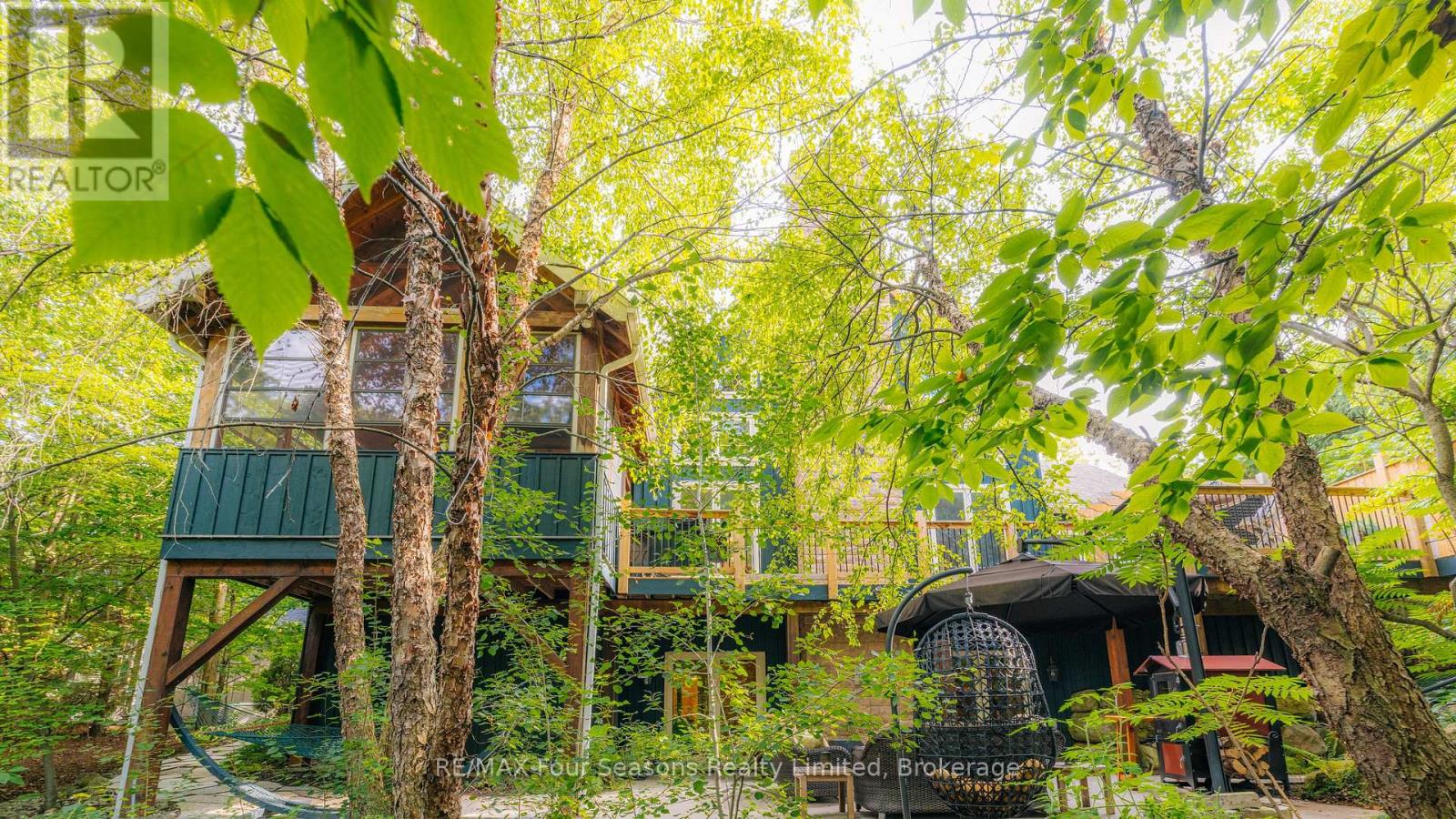 129 Davos Drive, Blue Mountains, Ontario  L9Y 0S9 - Photo 12 - X13742646