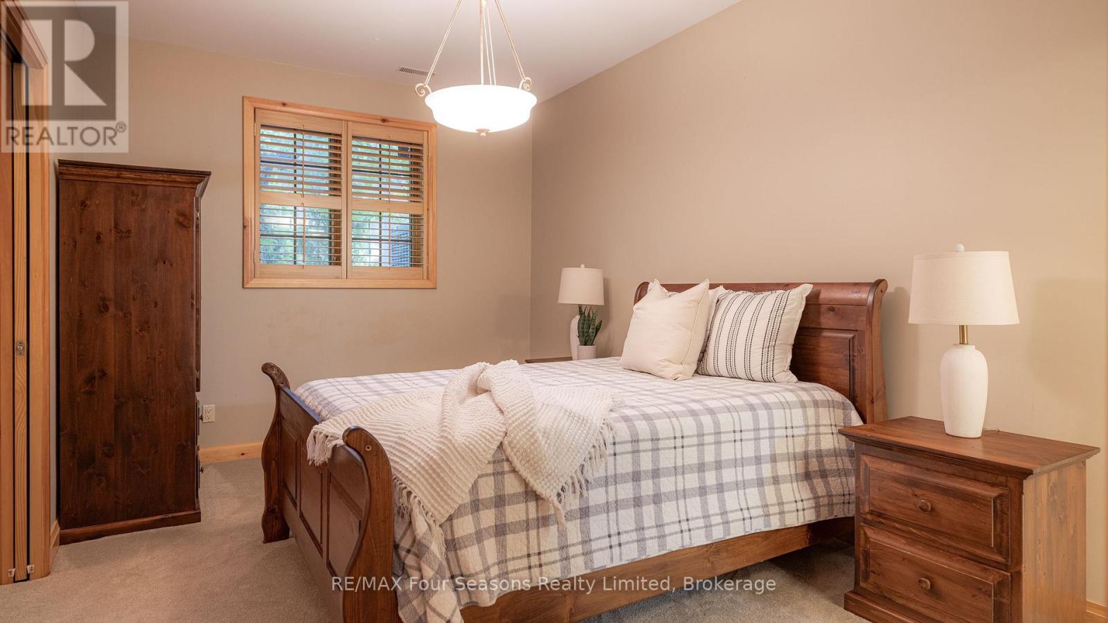 129 Davos Drive, Blue Mountains, Ontario  L9Y 0S9 - Photo 33 - X13742646