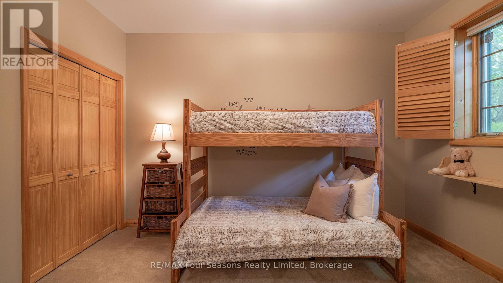 129 Davos Drive, Blue Mountains, Ontario  L9Y 0S9 - Photo 34 - X13742646