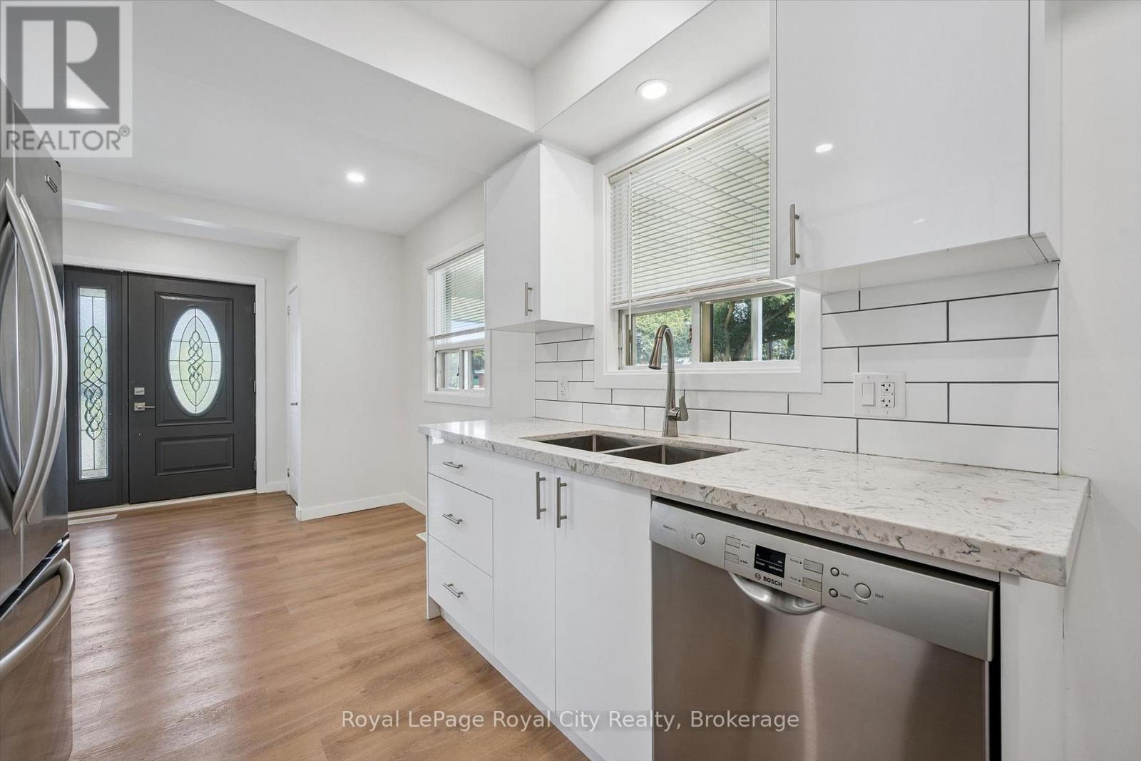 216 Stevenson Street N, Guelph (St. George's), Ontario  N1E 5B2 - Photo 8 - X13742740