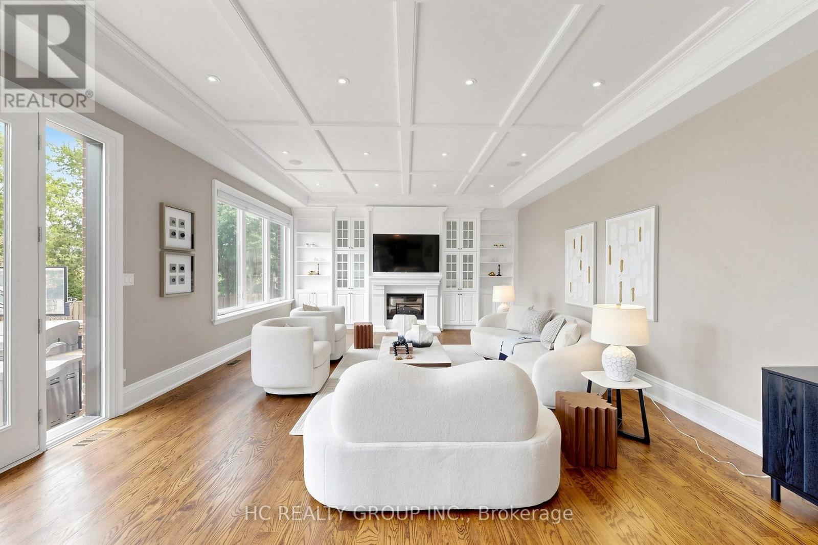 19 Michigan Drive, Toronto, Ontario  M2M 3H9 - Photo 9 - C13742714