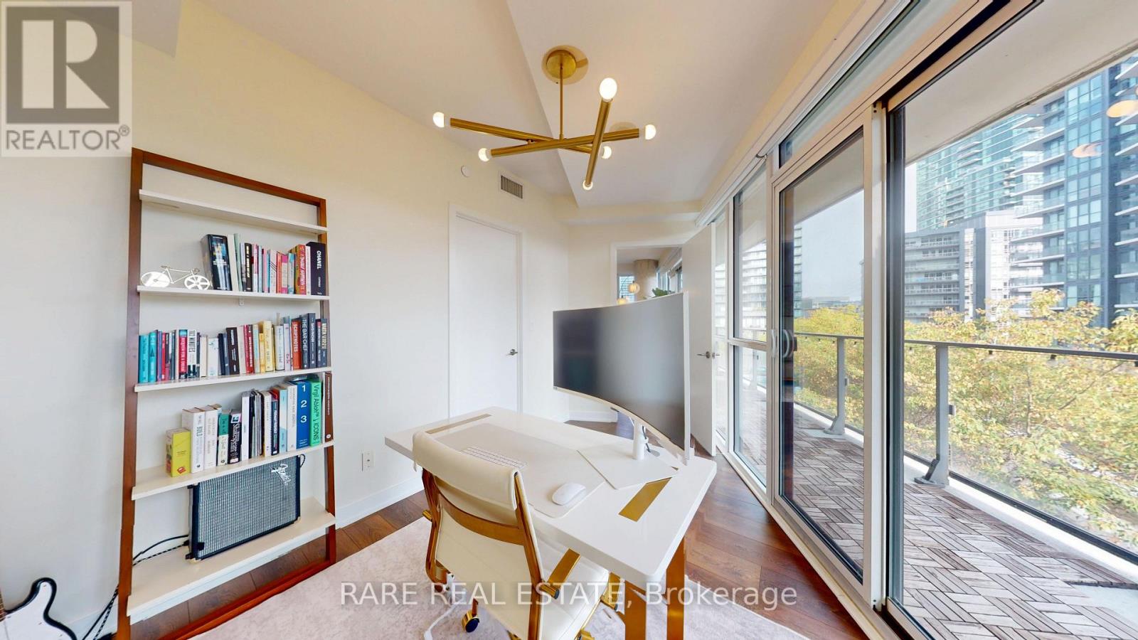 905 - 50 Bruyeres Mews, Toronto, Ontario  M5V 0A7 - Photo 12 - C13742784