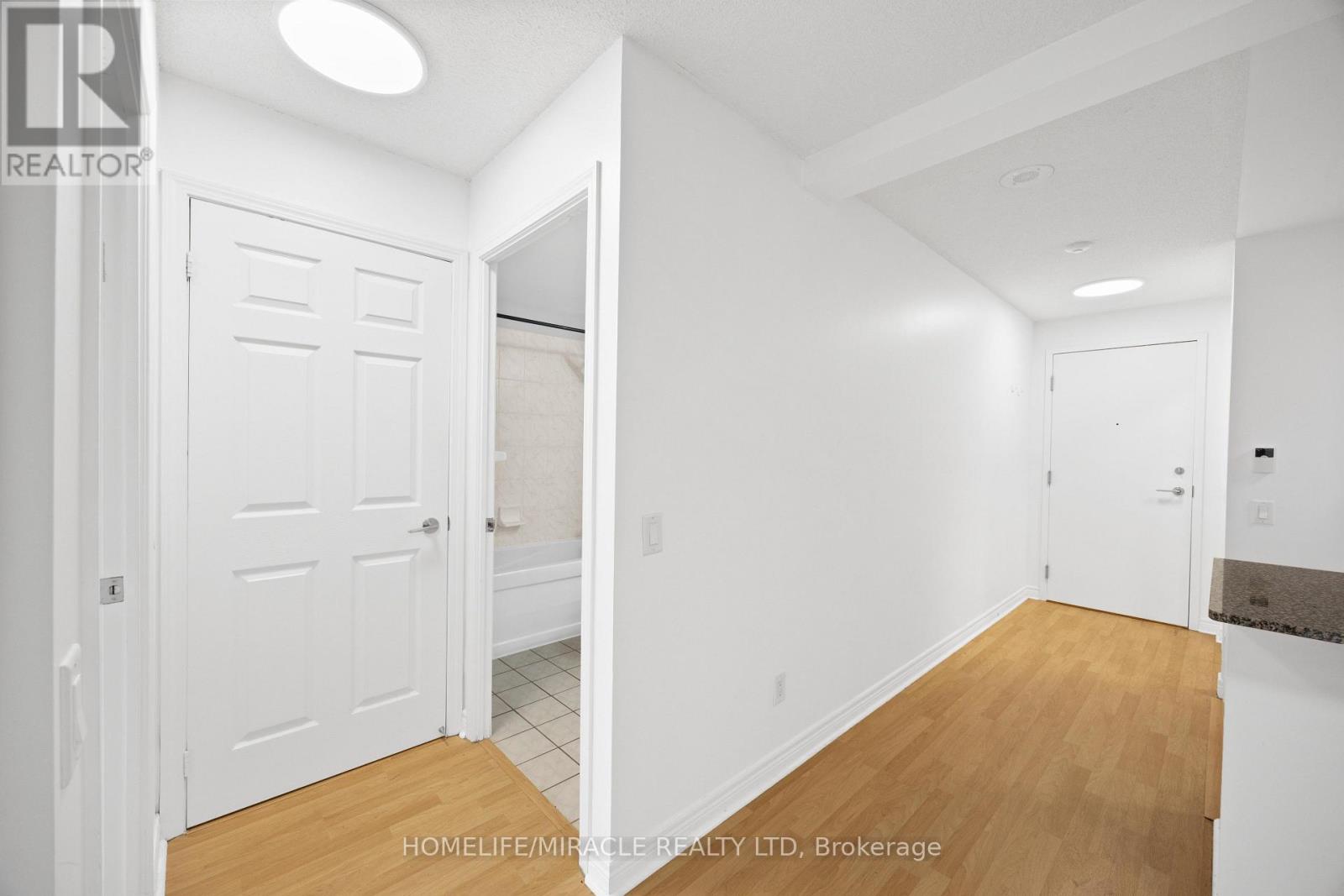 410 - 83 Borough Drive, Toronto, Ontario  M1P 5E4 - Photo 15 - E13742708