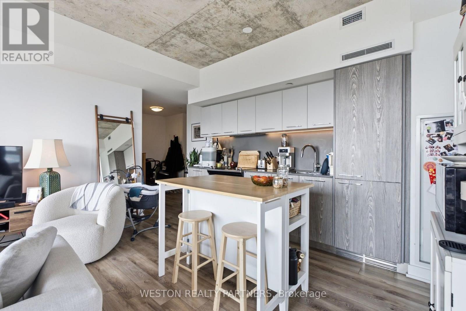1607 - 15 Baseball Place, Toronto, Ontario  M4M 0E6 - Photo 15 - E13742816