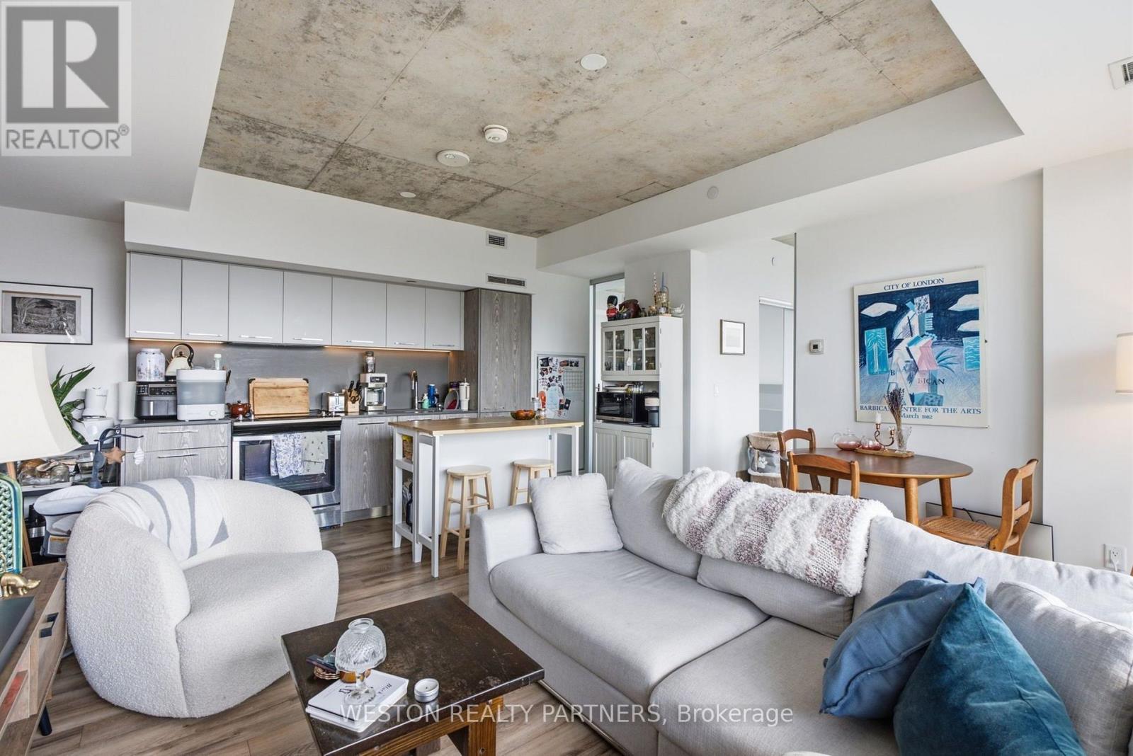 1607 - 15 Baseball Place, Toronto, Ontario  M4M 0E6 - Photo 8 - E13742816