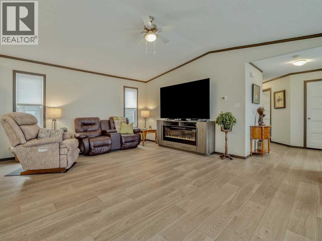 1003 Summer Street, Coaldale, Alberta  T1M 0C6 - Photo 14 - A2341619