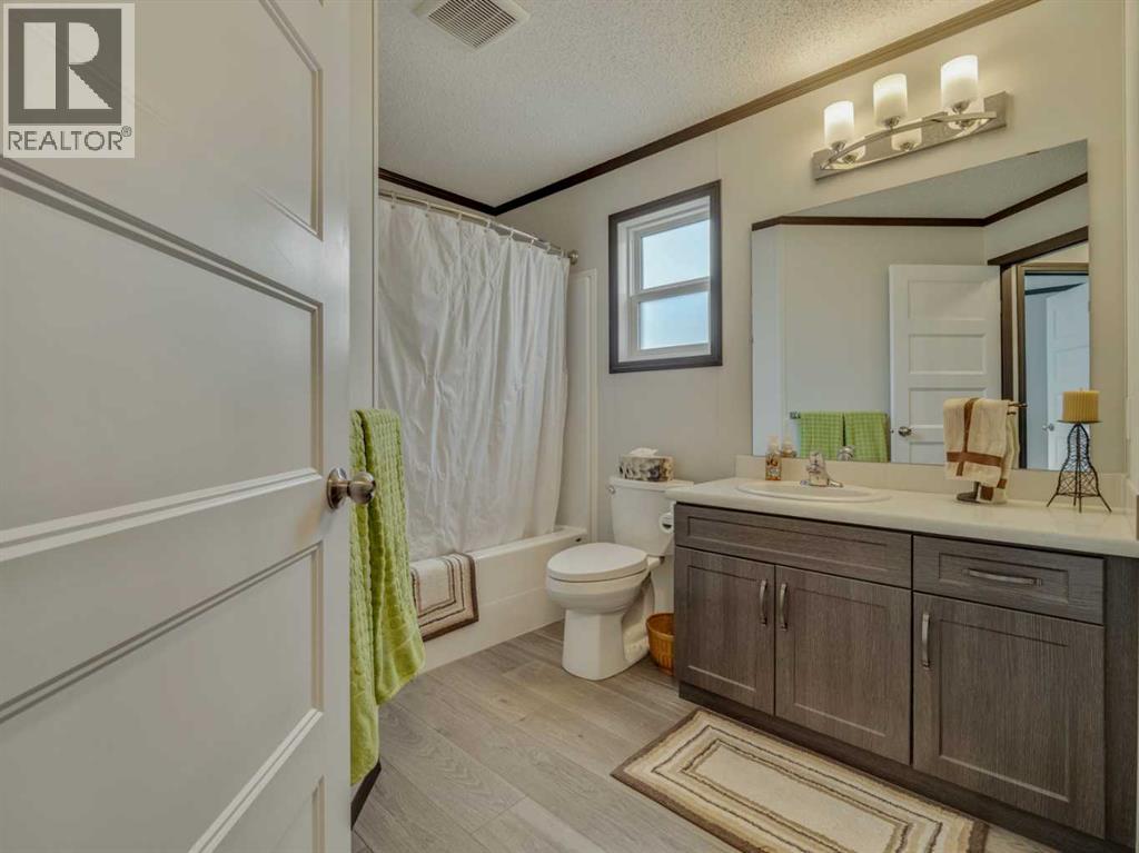 1003 Summer Street, Coaldale, Alberta  T1M 0C6 - Photo 25 - A2341619