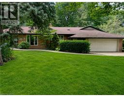 44 COLQUHOUN Crescent, Hamilton, Ontario