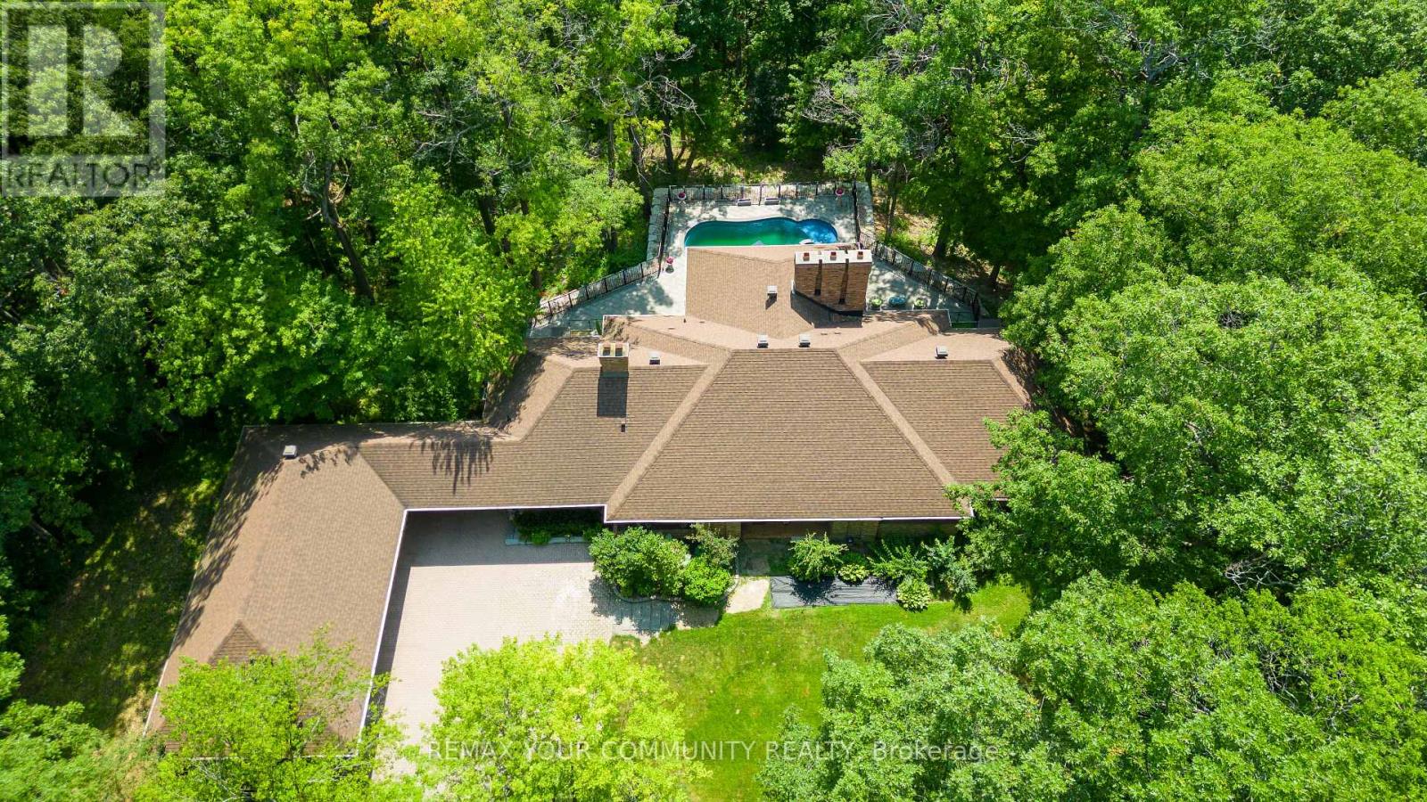 76 Trailwood Crescent, Richmond Hill, Ontario  L4E 3L9 - Photo 49 - N13742638