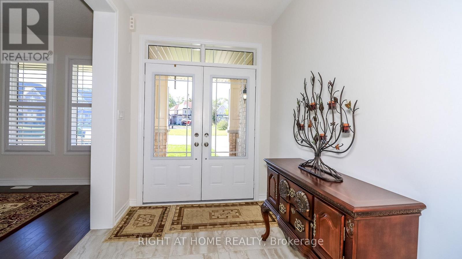 1474 Simpkin Court, Innisfil, Ontario  L0L 1W0 - Photo 12 - N13742826