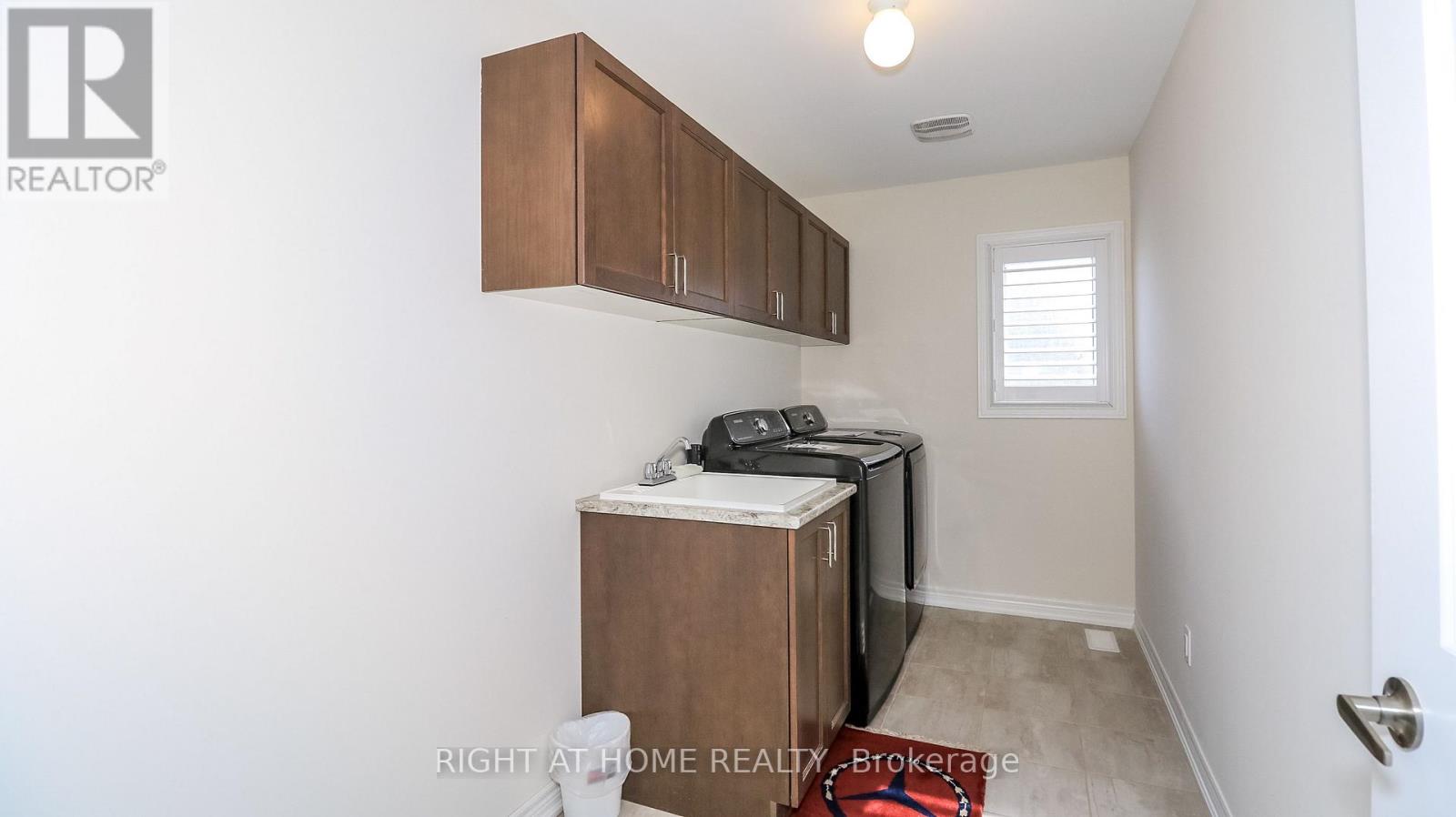 1474 Simpkin Court, Innisfil, Ontario  L0L 1W0 - Photo 25 - N13742826