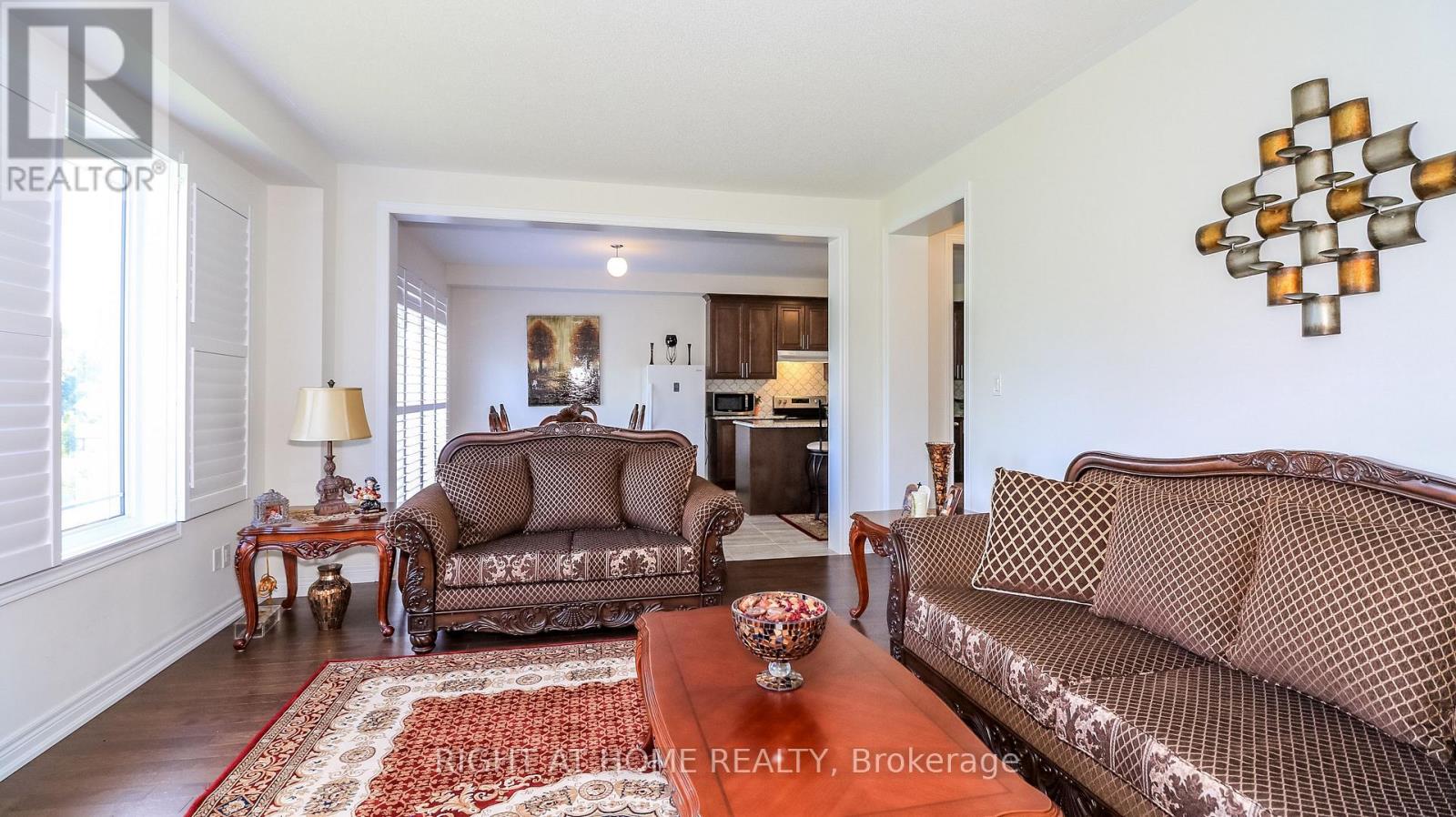 1474 Simpkin Court, Innisfil, Ontario  L0L 1W0 - Photo 7 - N13742826