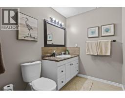735 Nahanni Place, Kelowna, British Columbia  V1V 1N5 - Photo 42 - 10397955