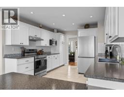 735 Nahanni Place, Kelowna, British Columbia  V1V 1N5 - Photo 18 - 10397955