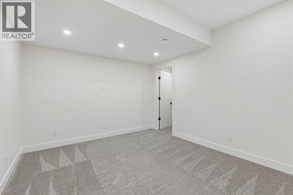 1810 19 Avenue Nw, Calgary, Alberta  T2M 1B5 - Photo 39 - A2329490