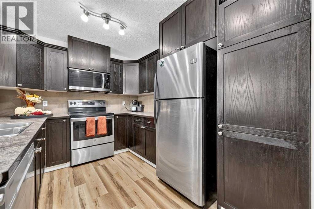 74 Heritage Landing, Cochrane, Alberta  T4C 0E3 - Photo 14 - A2342084