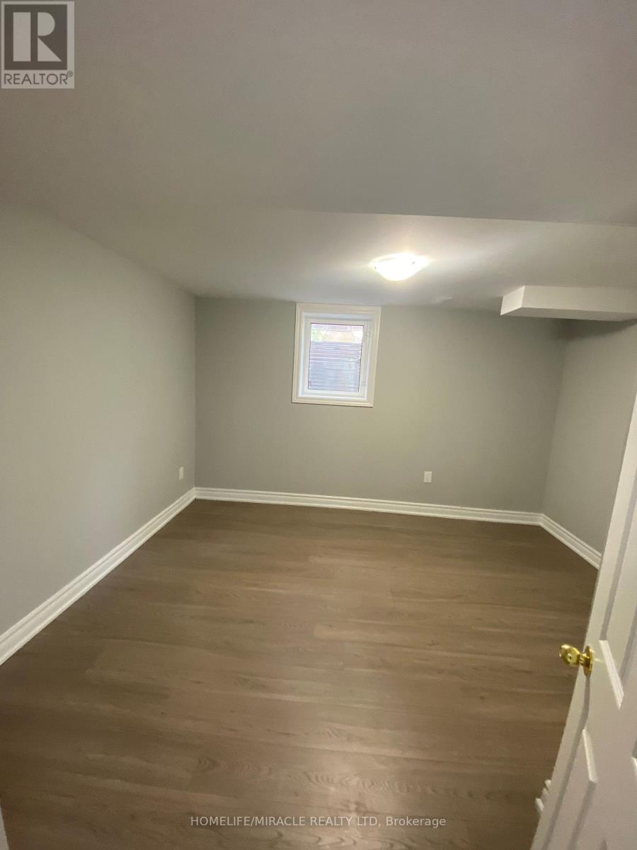 Bsmt - 53 Parkside Drive, Brampton, Ontario  L6Y 3A1 - Photo 4 - W13742606