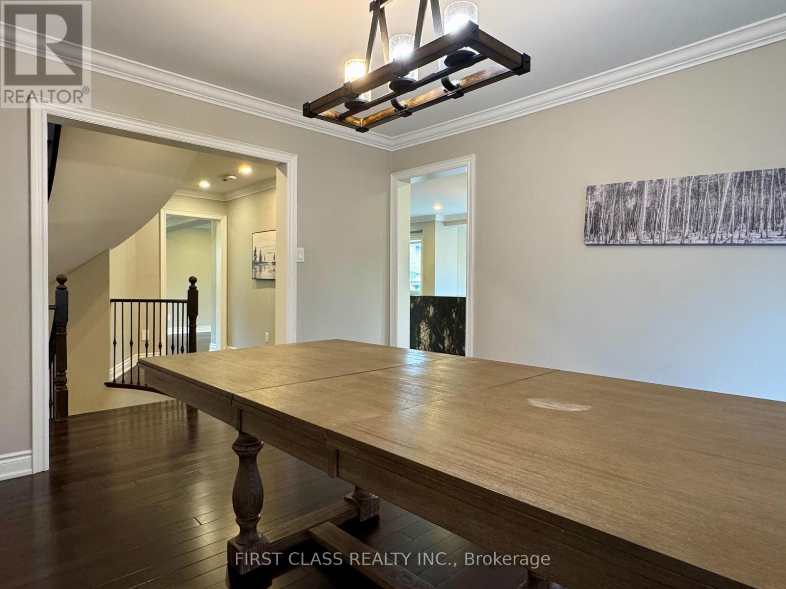 1230 Glenashton Drive, Oakville, Ontario  L6H 5L9 - Photo 13 - W13742614