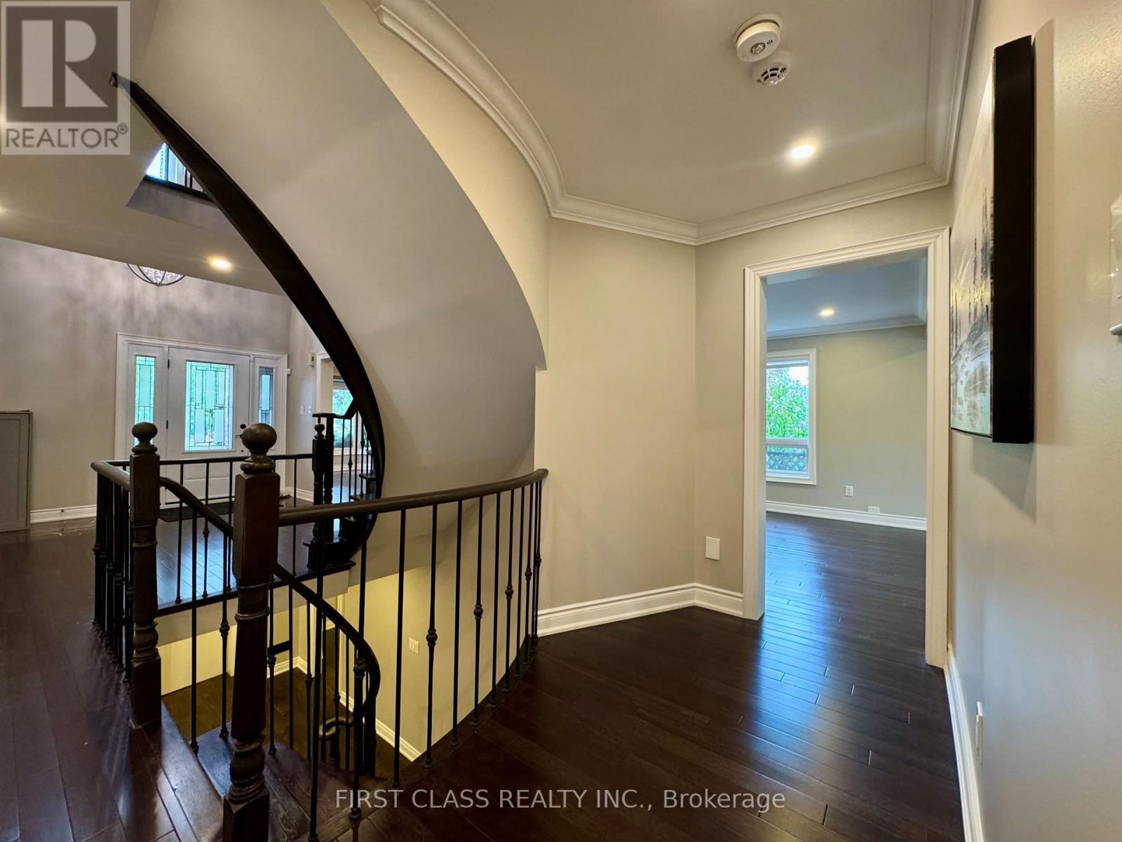 1230 Glenashton Drive, Oakville, Ontario  L6H 5L9 - Photo 14 - W13742614