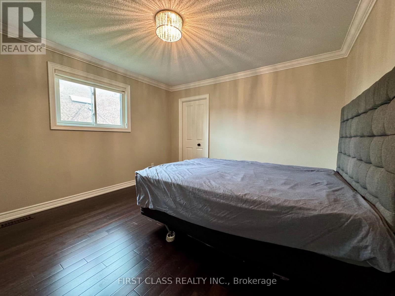 1230 Glenashton Drive, Oakville, Ontario  L6H 5L9 - Photo 25 - W13742614