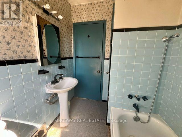 26 Jerome Street, Toronto, Ontario  M6P 1H7 - Photo 20 - W13742640