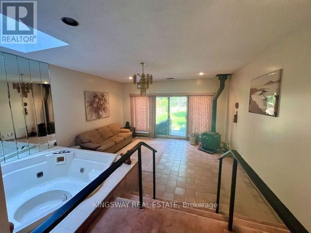 26 Jerome Street, Toronto, Ontario  M6P 1H7 - Photo 26 - W13742640