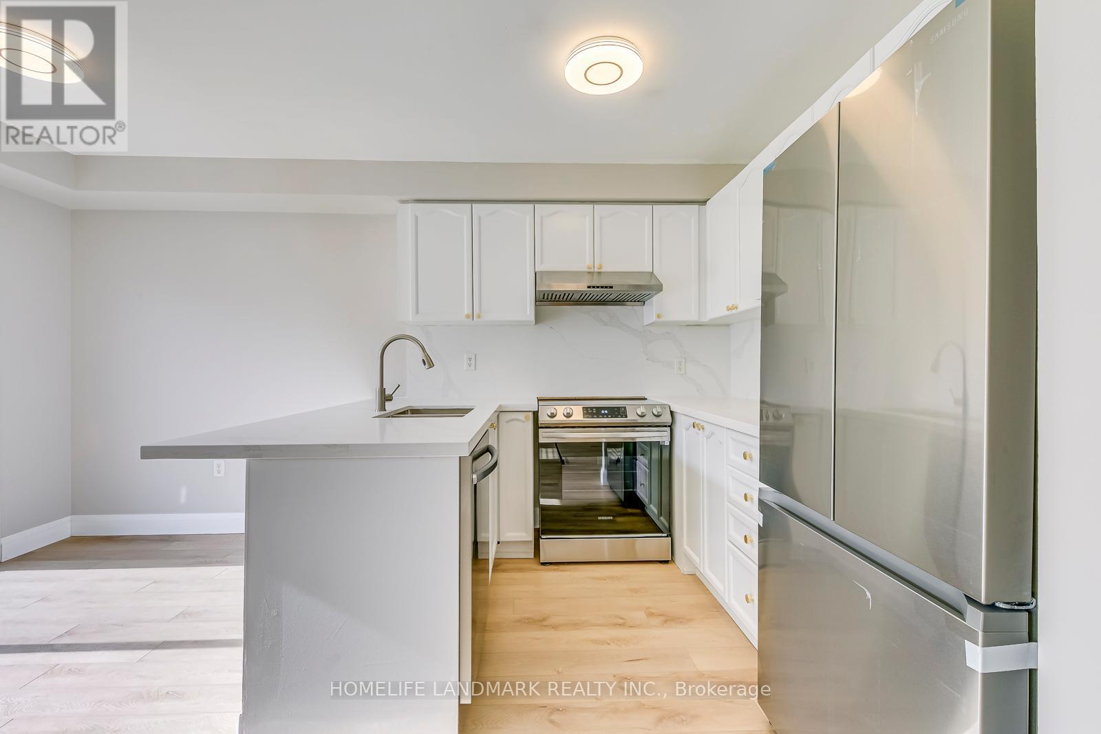 4432 Peter Drive, Burlington, Ontario  L7L 6S7 - Photo 14 - W13742654
