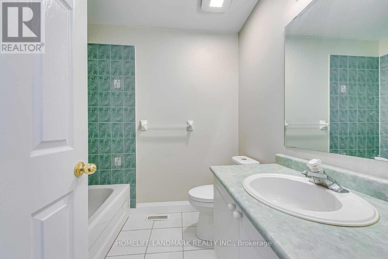 4432 Peter Drive, Burlington, Ontario  L7L 6S7 - Photo 27 - W13742654