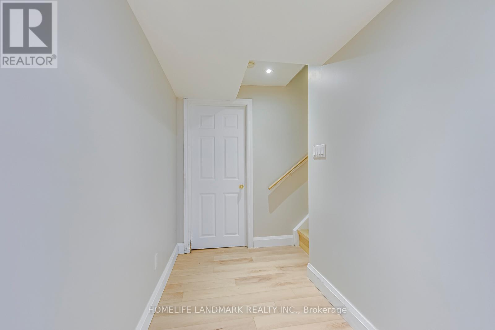 4432 Peter Drive, Burlington, Ontario  L7L 6S7 - Photo 28 - W13742654