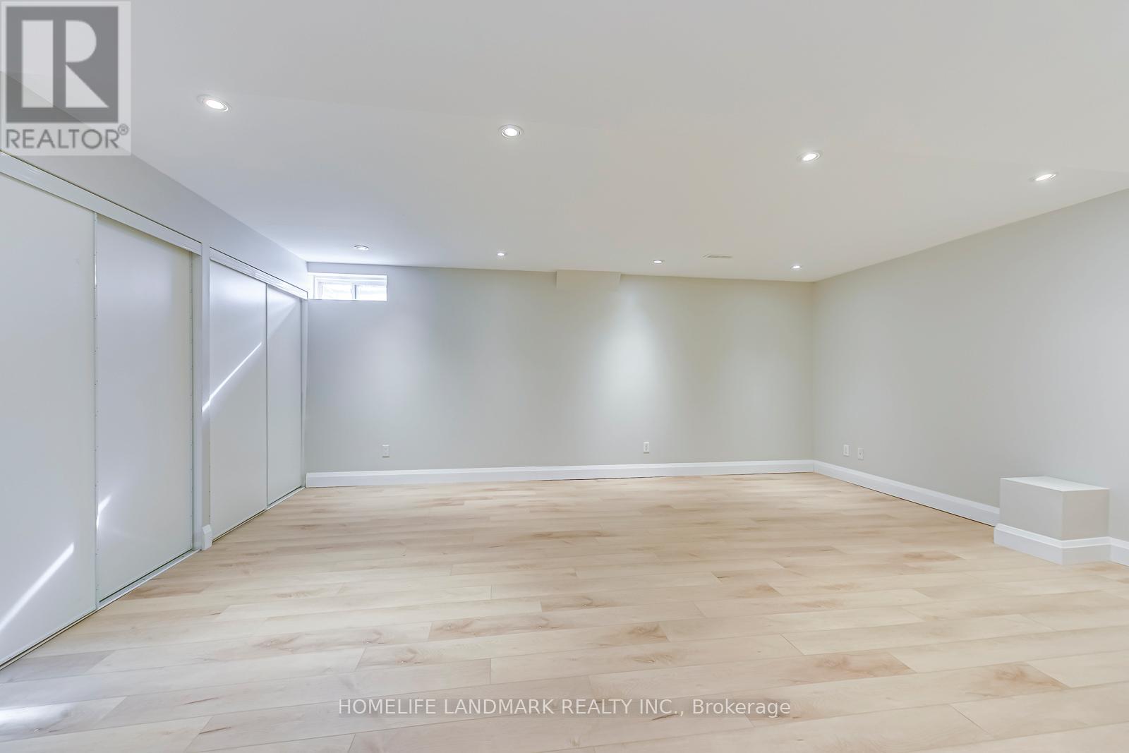 4432 Peter Drive, Burlington, Ontario  L7L 6S7 - Photo 29 - W13742654