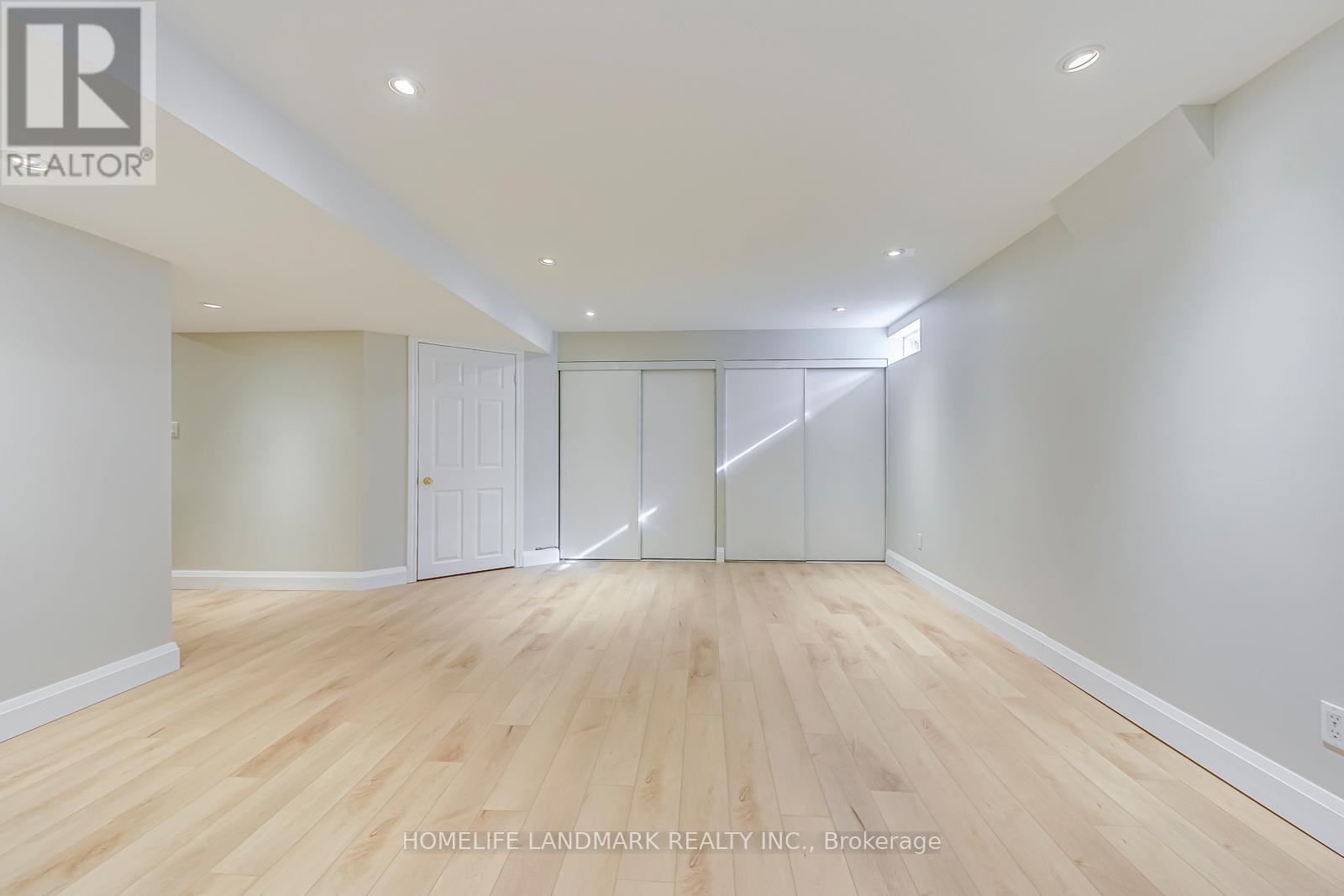 4432 Peter Drive, Burlington, Ontario  L7L 6S7 - Photo 31 - W13742654