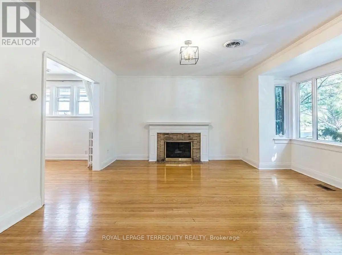 24 Elsfield Road, Toronto, Ontario  M8Y 3R4 - Photo 3 - W13742716