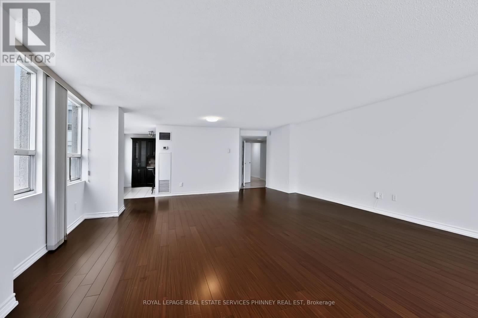 2801 - 3650 Kaneff Crescent, Mississauga, Ontario  L5A 4A1 - Photo 11 - W13742776