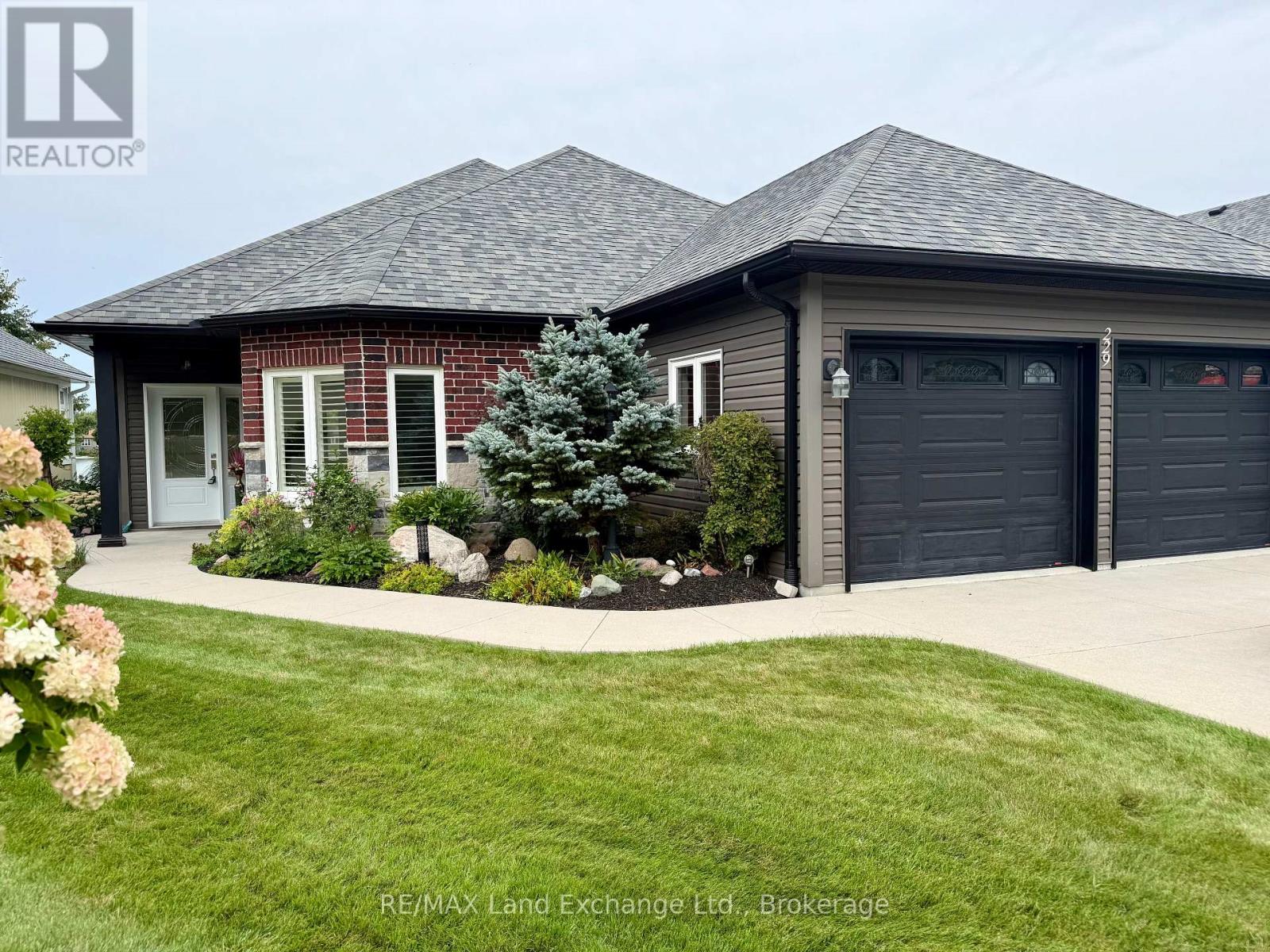 229 CARLOWAY TRAIL, Huron-Kinloss, Ontario