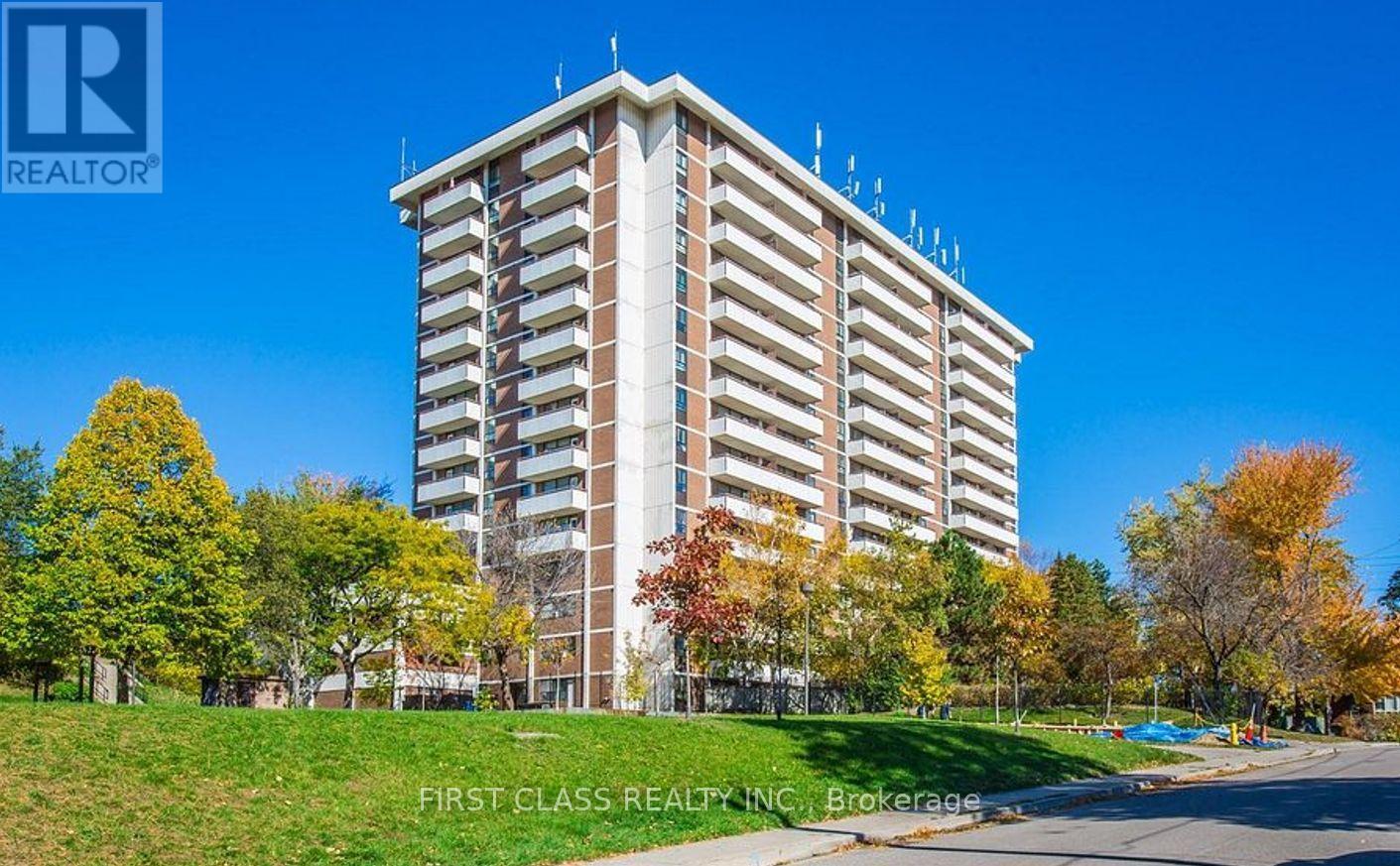 1415 - 541 Blackthorn Avenue, Toronto, Ontario  M6M 5A6 - Photo 2 - W13673434