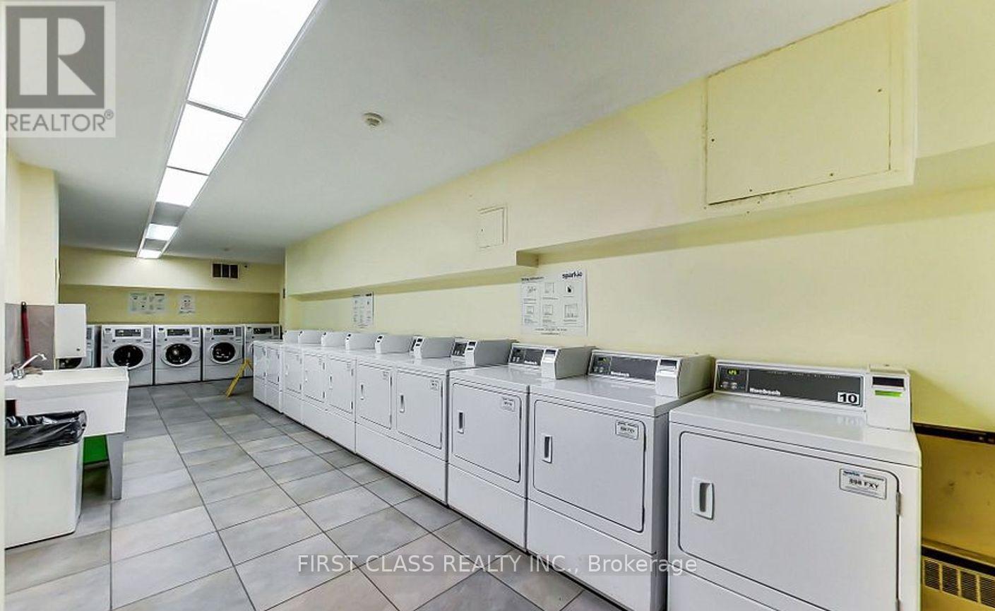 1415 - 541 Blackthorn Avenue, Toronto, Ontario  M6M 5A6 - Photo 33 - W13673434