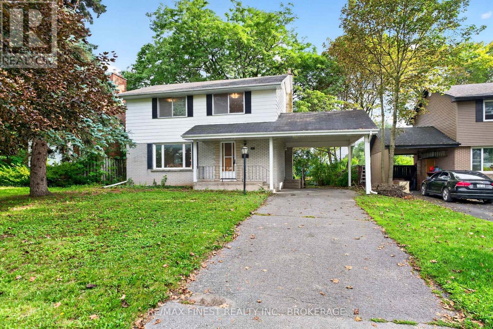 92 Cliff Crescent, Kingston, Ontario