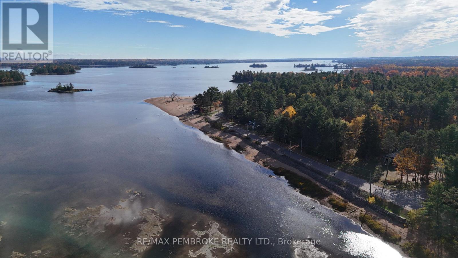127 Alexandra Street, Petawawa, Ontario  K8H 2R2 - Photo 49 - X12484285
