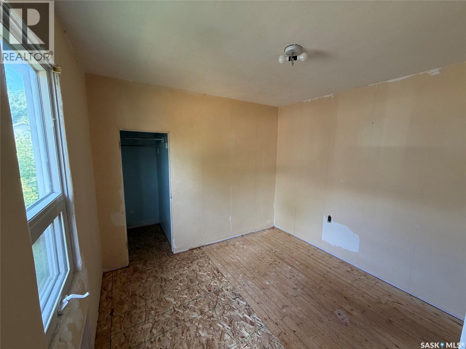 1301 107th Street, North Battleford, Saskatchewan  S9A 1Z6 - Photo 10 - SK047447