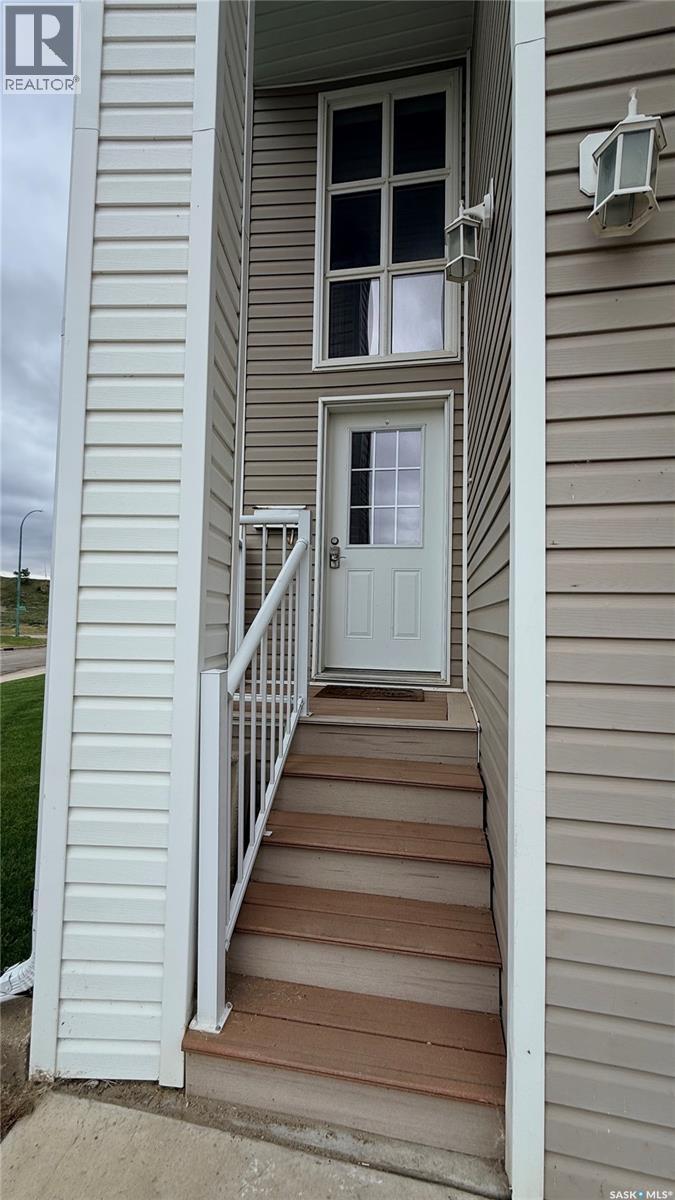 1 697 Sun Valley Drive, Estevan, Saskatchewan  S4A 2X7 - Photo 4 - SK047348