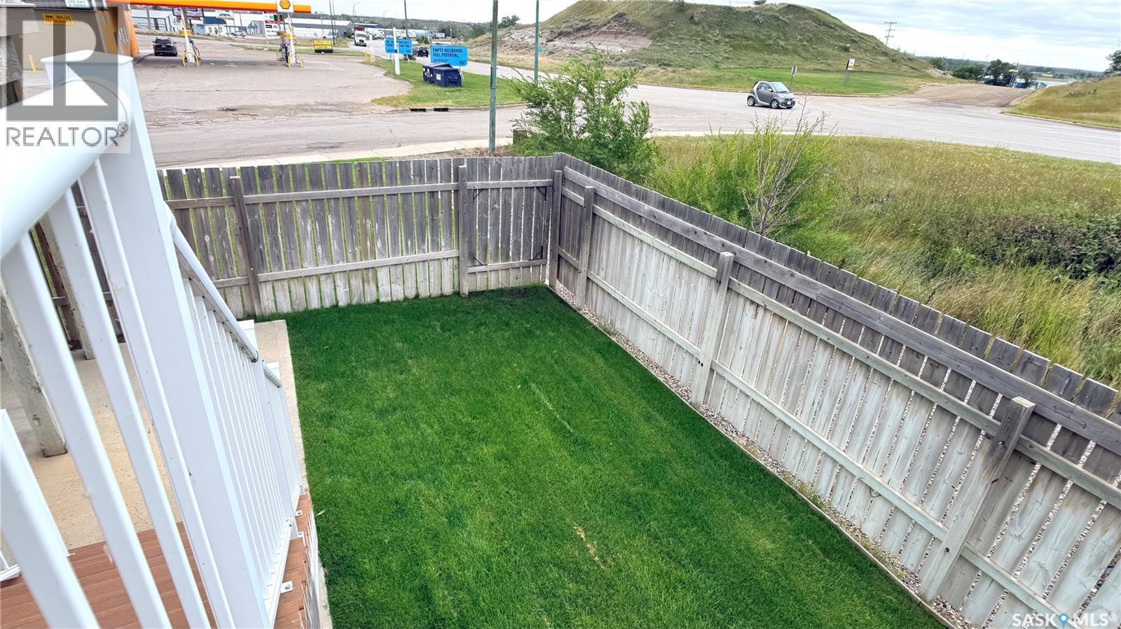 1 697 Sun Valley Drive, Estevan, Saskatchewan  S4A 2X7 - Photo 49 - SK047348