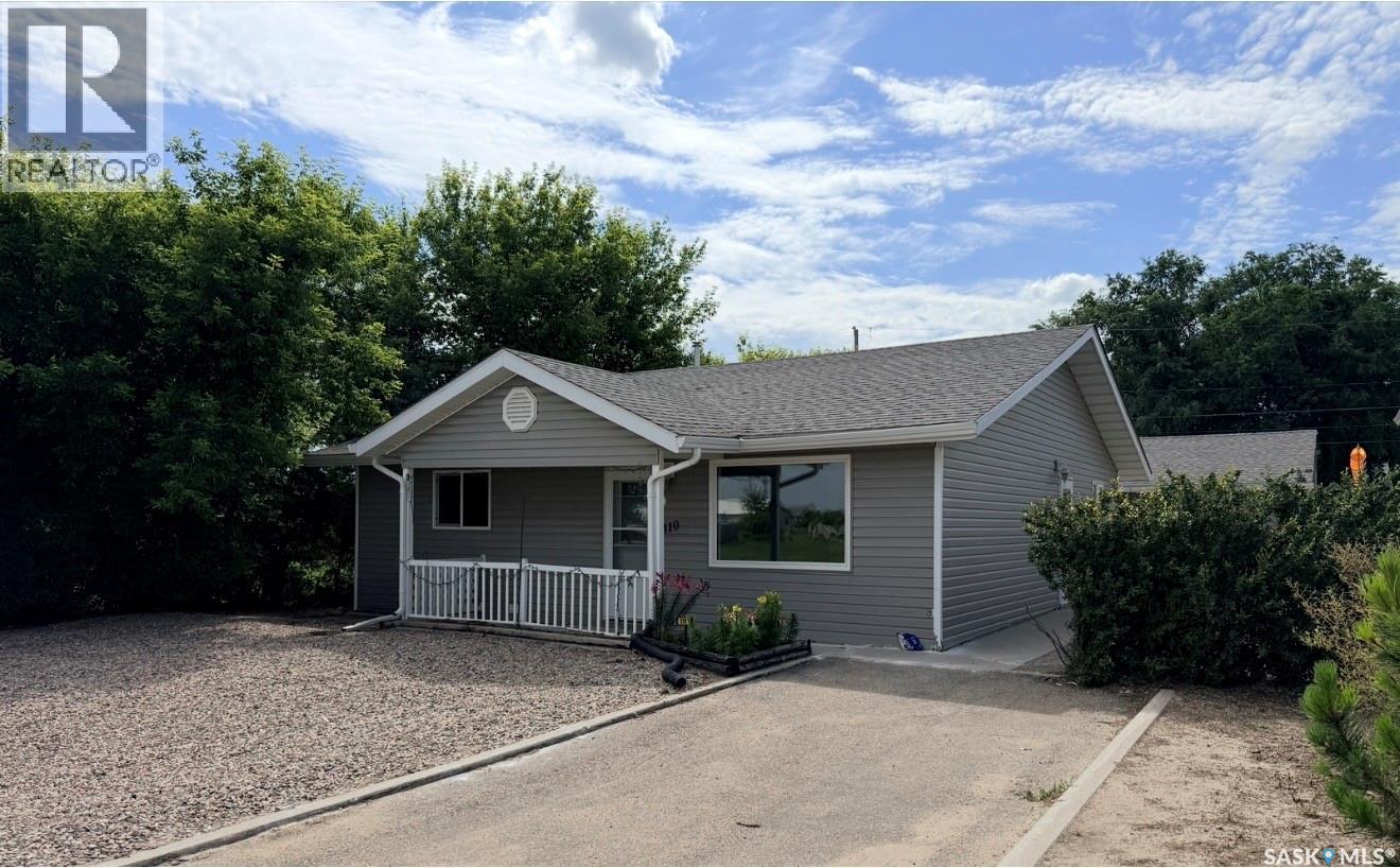 310 McKenzie STREET N, Outlook, Saskatchewan