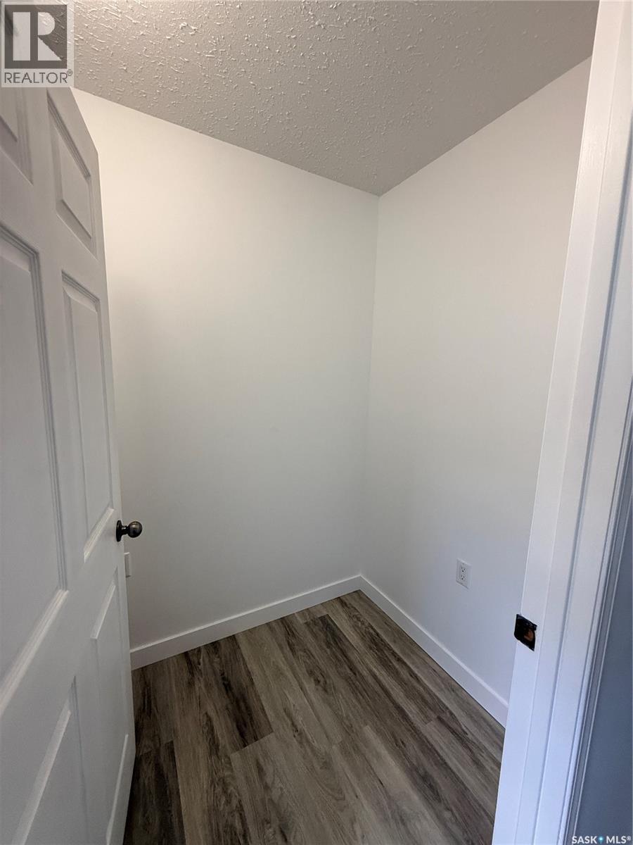 310 Mckenzie Street N, Outlook, Saskatchewan  S0L 2N0 - Photo 19 - SK047180