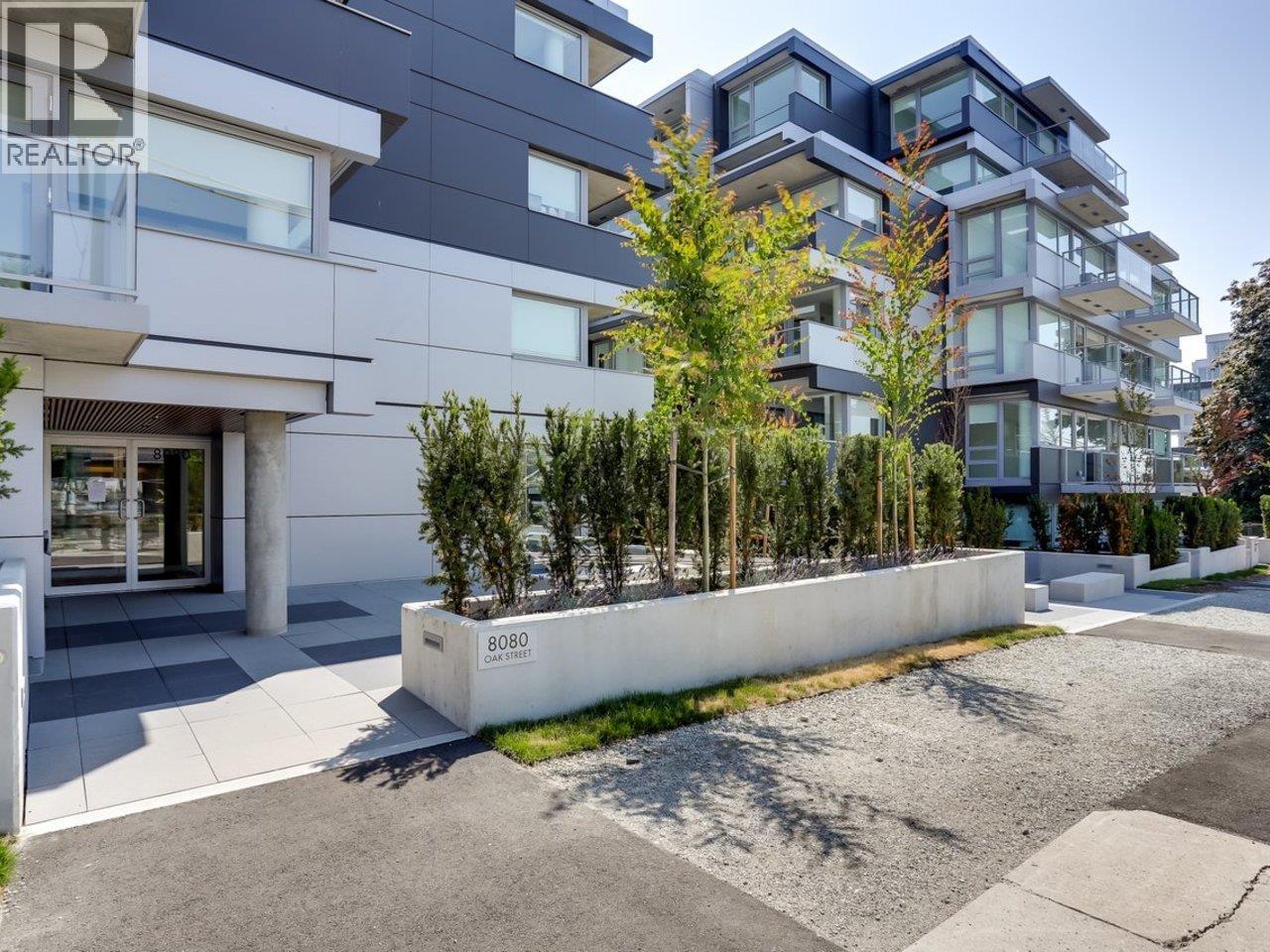 208 8080 Oak Street, Vancouver, British Columbia  V6P 0N1 - Photo 2 - R3160894