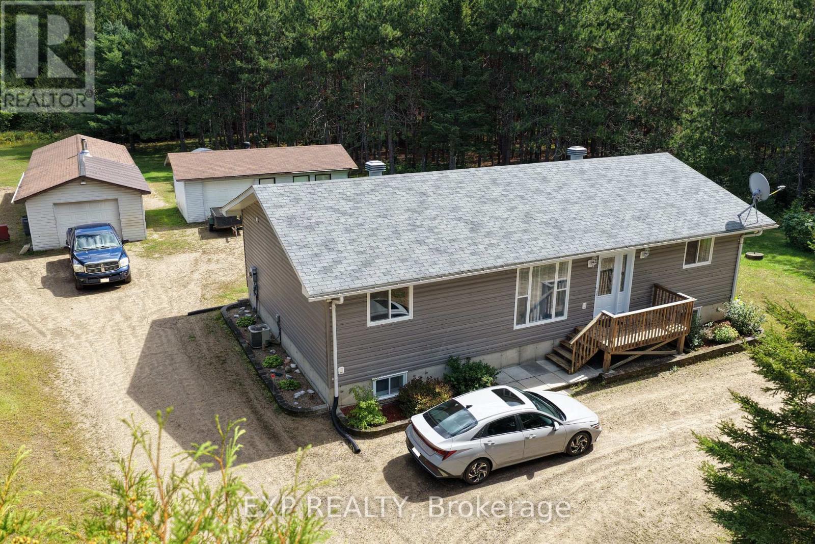 716 Cybulski Road, Madawaska Valley, Ontario K0J 1B0 - Photo 2 - X13742910