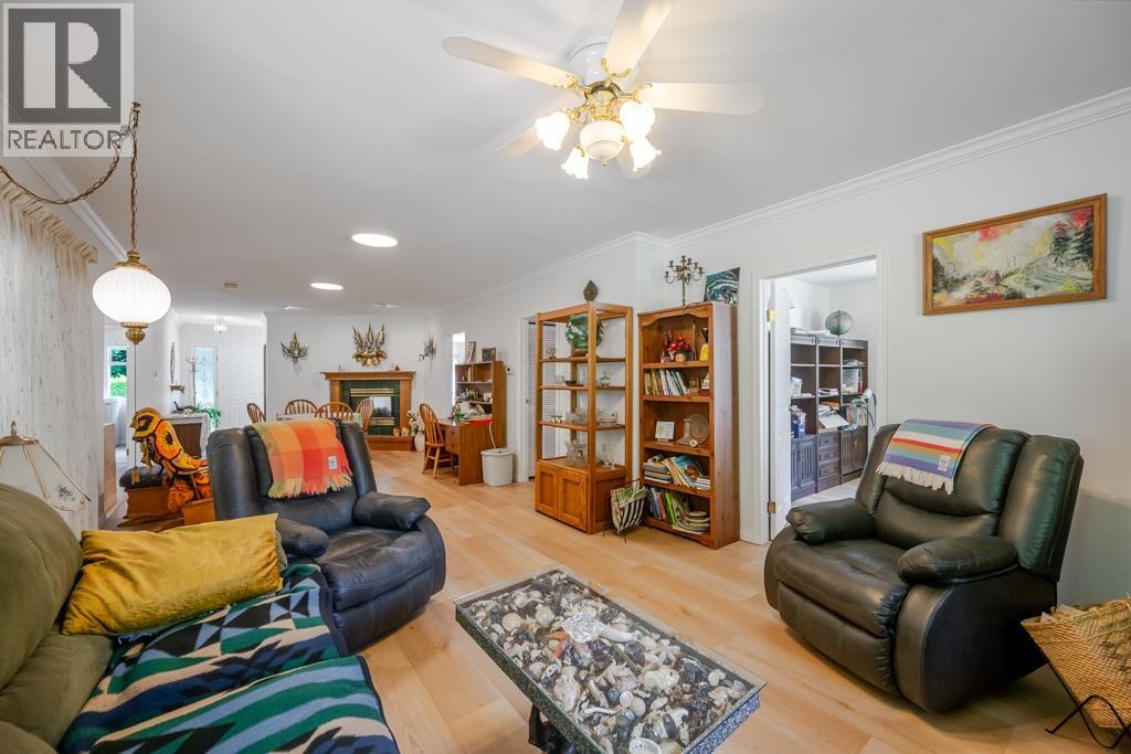 25465 Hilland Avenue, Maple Ridge, British Columbia  V4R 1G3 - Photo 14 - R3160802