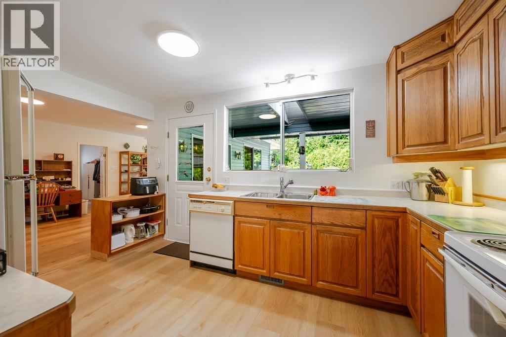 25465 Hilland Avenue, Maple Ridge, British Columbia  V4R 1G3 - Photo 9 - R3160802