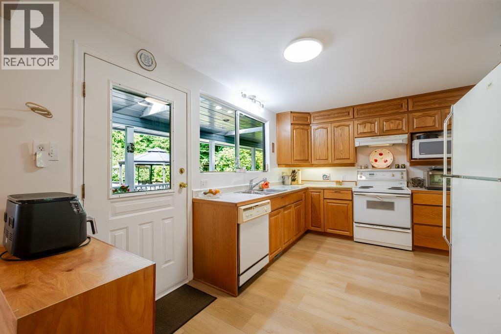 25465 Hilland Avenue, Maple Ridge, British Columbia  V4R 1G3 - Photo 11 - R3160802